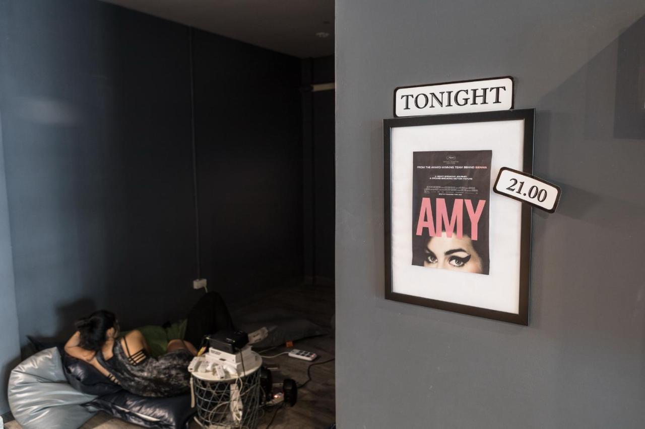 The Cocoon Hostel Bangkok Extérieur photo